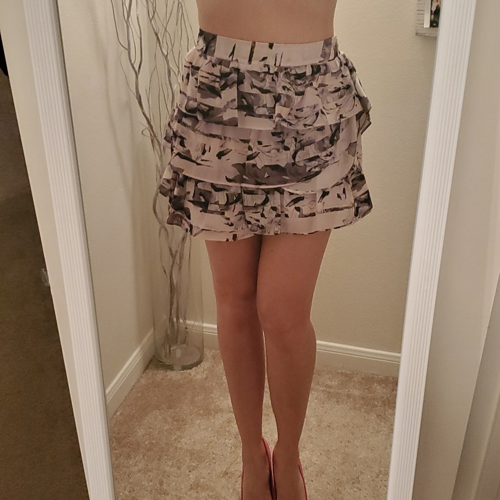 Jessica Simpson skirt size 5/6